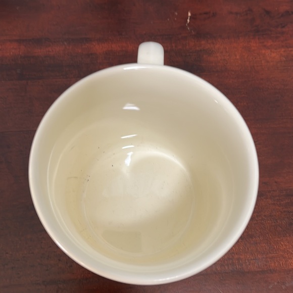 Royal Doulton Bunnykins Mug, Garden Themed, Flowers & Butterflies - Picture 9 of 10